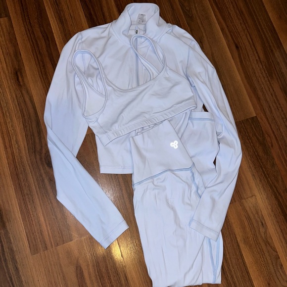 SOLD | TNA Golden Butter Set - light blue - sweater / bra / tights - Picture 2 of 2